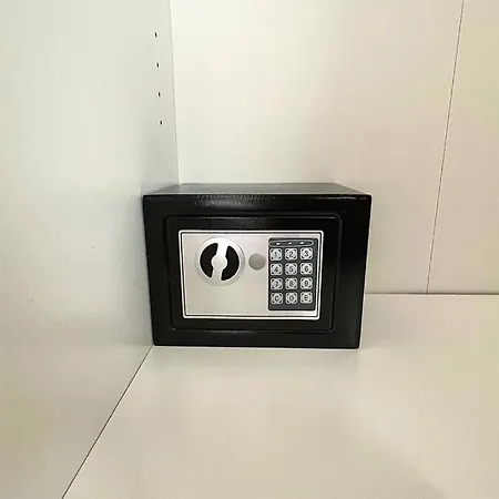 14 Im Herzen Von * לינץ